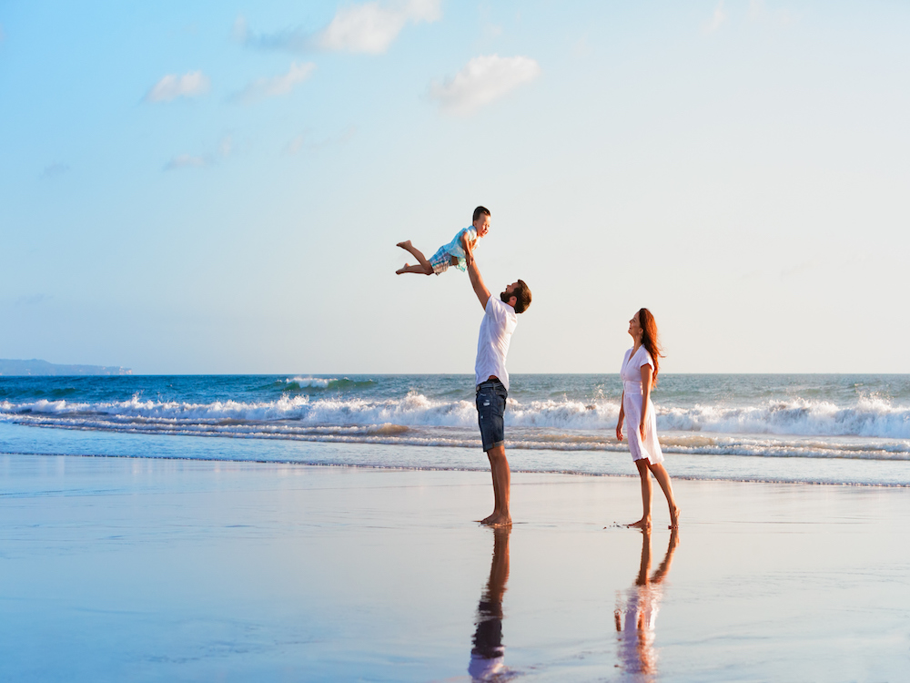 family walking on the beach myrtle beach area