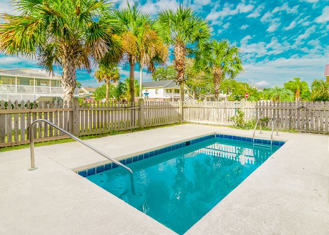 Pool of the pet friendly South Beach vacation home at the Grand Strand